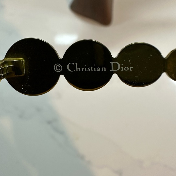 Christian Dior Millenium Amber Gold Bubble Wrap Sunglasses and Cosmetic Pouch - Picture 4 of 13